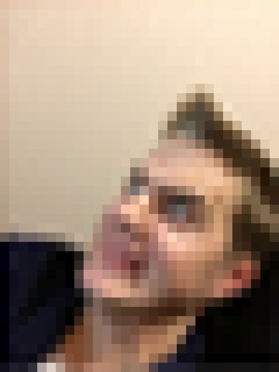 connor_gregory8's tweet photo. If this gets 25 retweets, I will legitimately depixelate this https://t.co/YwQr9tDVVB