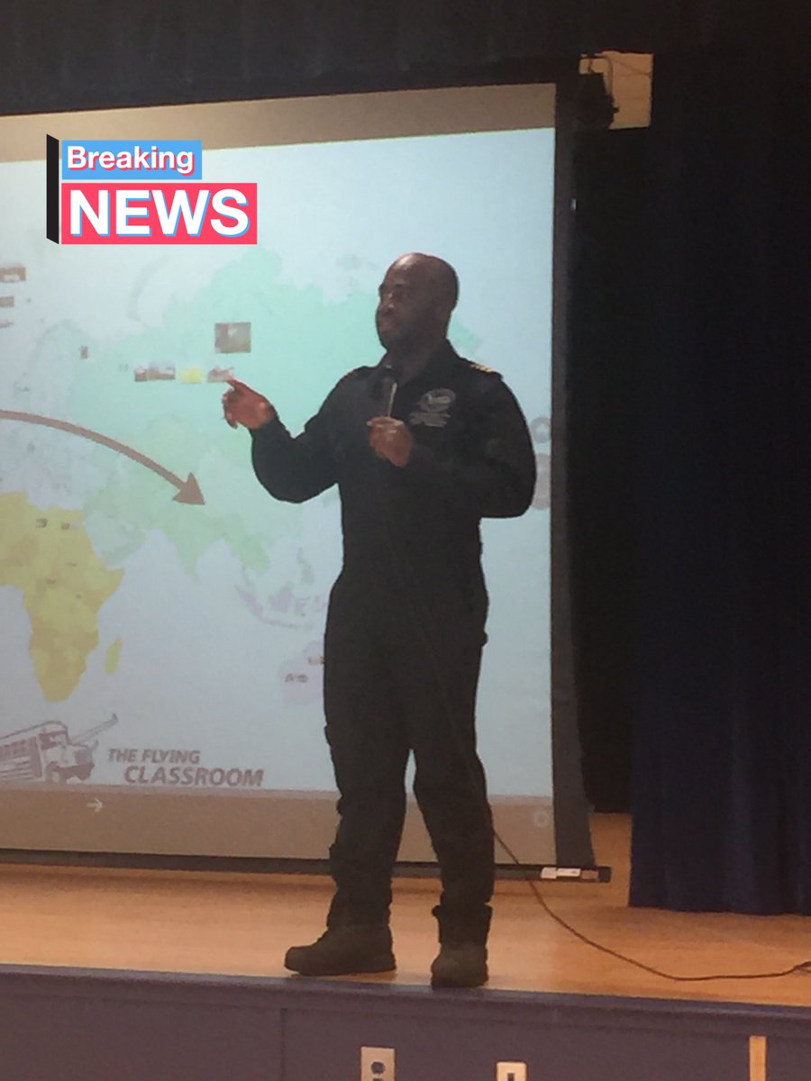 starkey_ellen's tweet photo. So excited to meet Captain Irving from The Flying Classroom!! @EmilyBoatright @NACSTEAMCamp @BrandonESIB @APSBoltonIC @flyingclassroom https://t.co/0WrMrKscHE