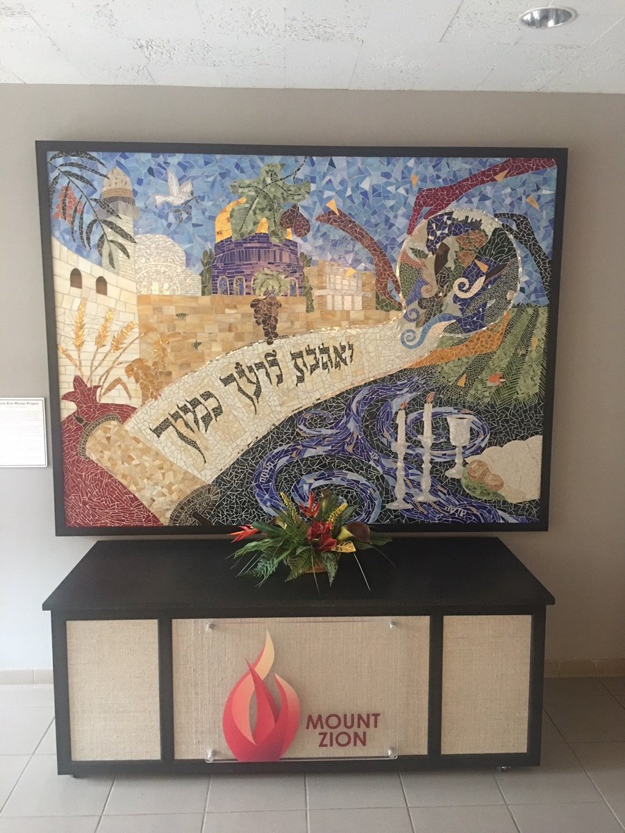 EllieGrayCanada's tweet photo. Be sure to check out the Canadian Jewish Experience-Jewish Life in Canada exhibition on display @mountziontemple in STP for the month of June. @PJConnors will be offering a brief introduction at this Friday's service.  #CanadaInMN #WhatAConsulateDoes https://t.co/4O9HHC9uC6