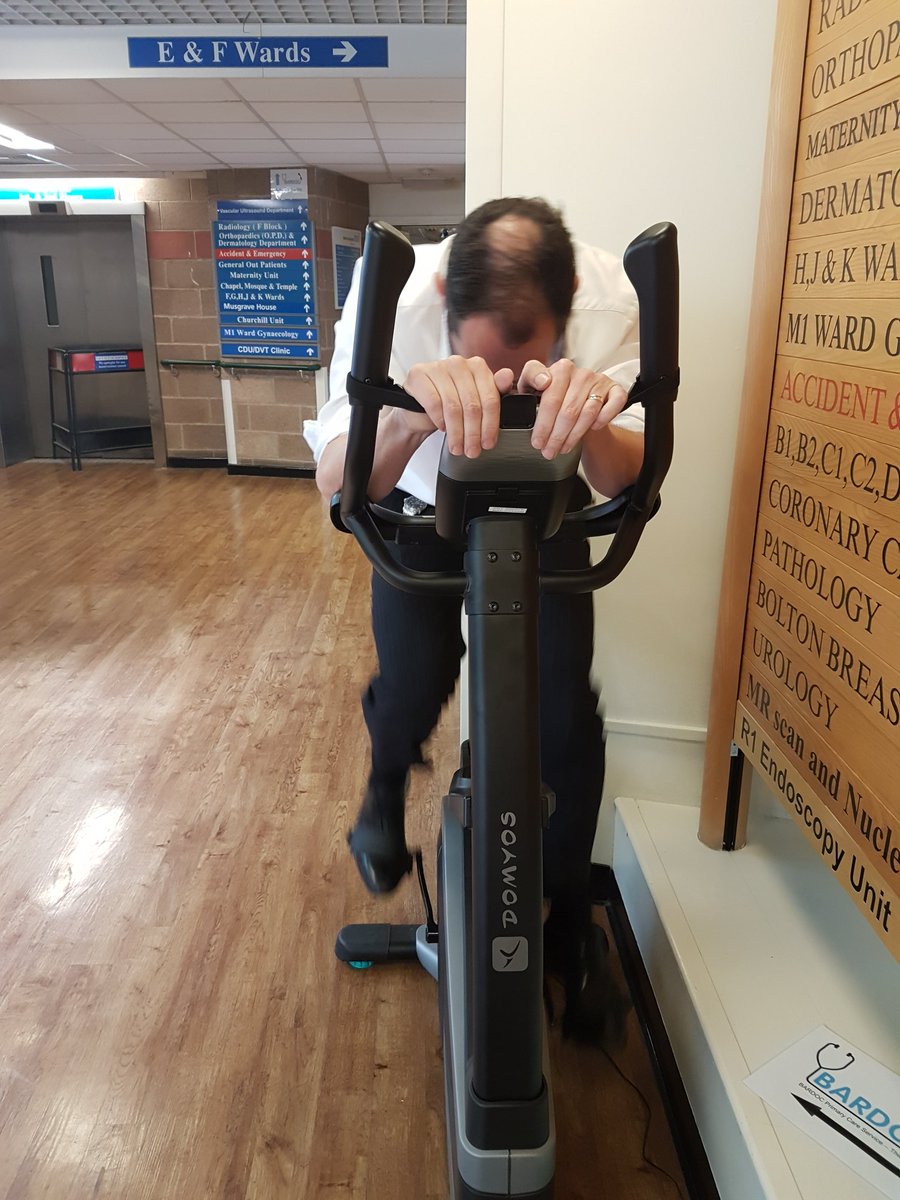 E_arnotsmith's tweet photo. A new leader 2.59 @boltonnhsft #GetBoltonMoving #AMAW18 @sportinbolton https://t.co/jJmJK7SHYn