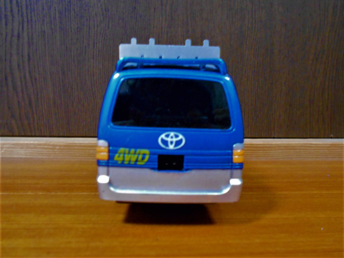 角型倶楽部 Sur Twitter 本日入手した100系ハイエースの玩具 1 32よりもやや大きいサイズ ラジコンだったのでしょうか