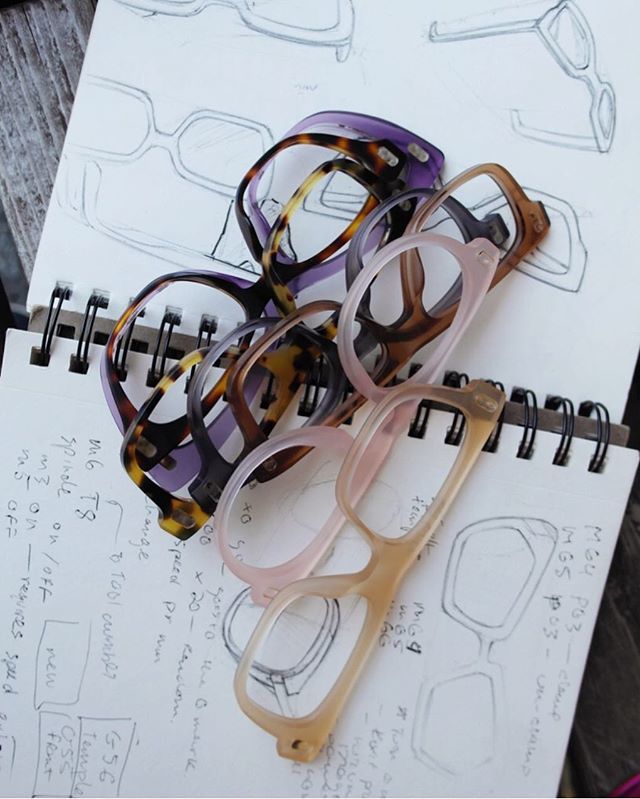 A little ‘behind-the-frames’ snippet of our design team’s notes from our summer selection🌷📖 ift.tt/2K3Bjlk