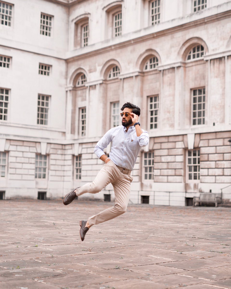 GurjSohanpal's tweet photo. Always optimistic and flying high! #singhgentry #menswear #levitate #london https://t.co/NMMmZWEn3c