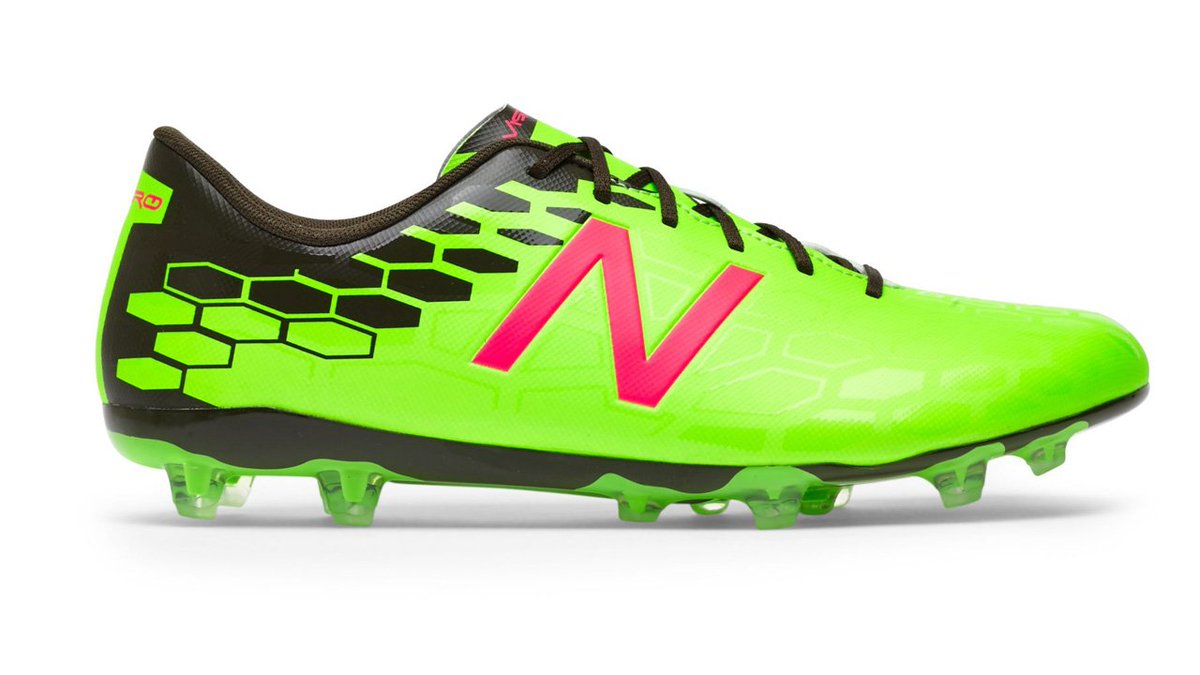 new balance football boots mens Green
