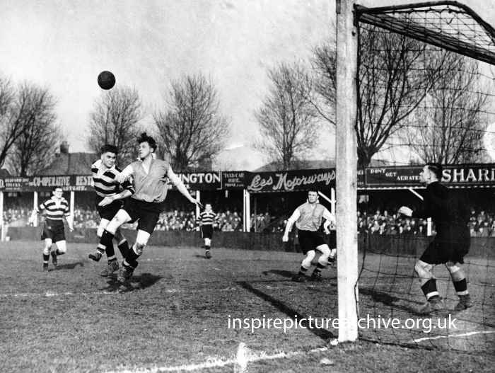 NottsLibraries's tweet image. FOOTBALL! An illustrated talk on Worksop Town Football Club - 12 July, 7.30pm: bit.ly/2K6PuWM