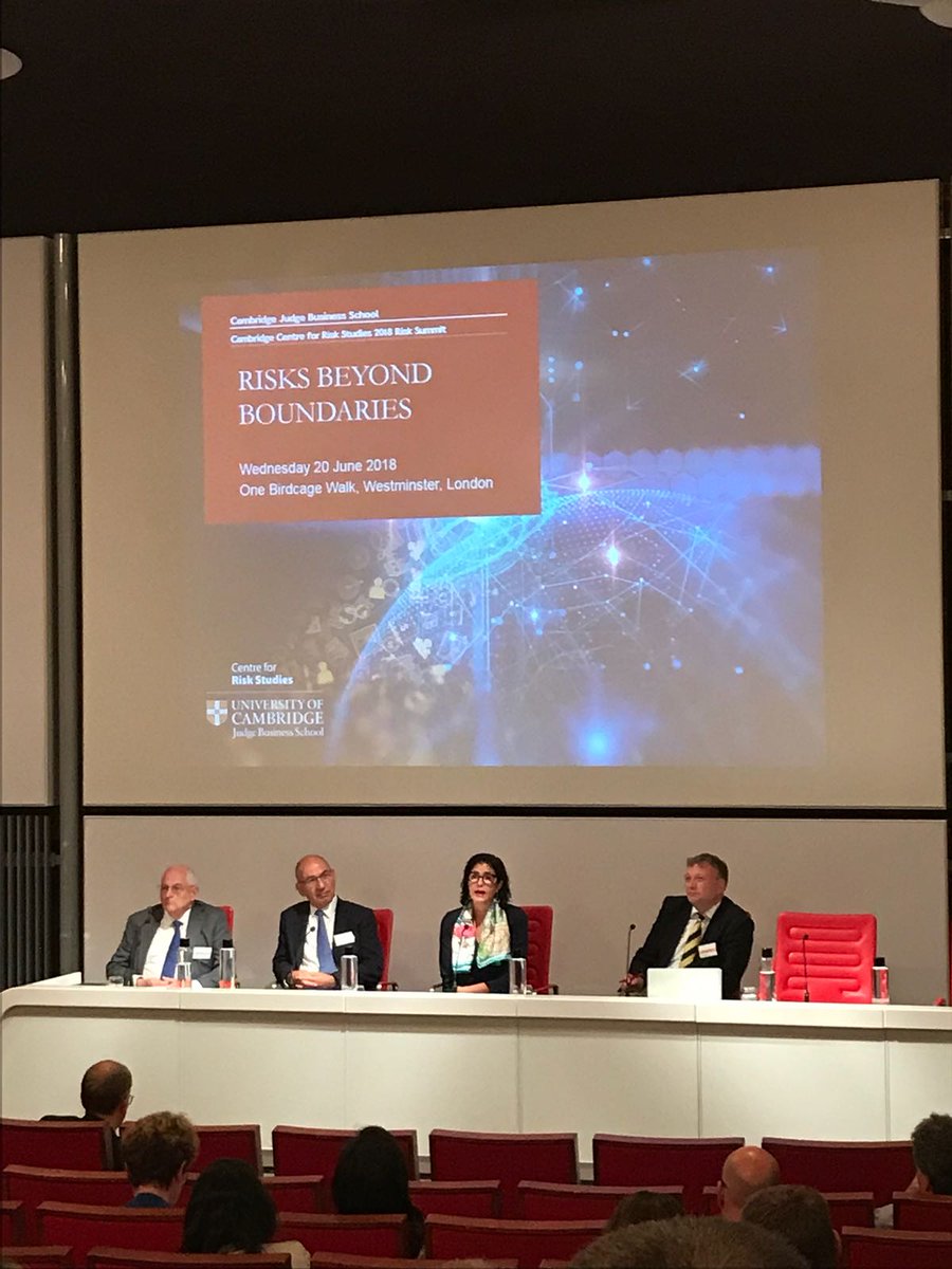 Risk_Cambridge's tweet photo. Panel discussion on financial risks beyond boundaries, moderated by Professor Danny Ralph @CambridgeJBS @TinaFordham1 @martinwolf_ #camrisk2018 https://t.co/hsoFv8kgyz