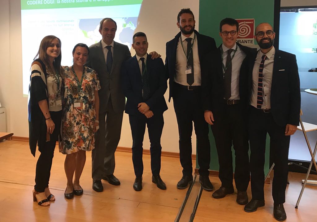 CamacoesIT's tweet photo. Penultima tappa del #YoungTalentNetwork #YTN nella sede di @codereitalia a #Roma. Nella foto i #giovanitalenti del #progetto con il COO dell'azienda, Alejandro Pascual. https://t.co/zi1fjwYW9o