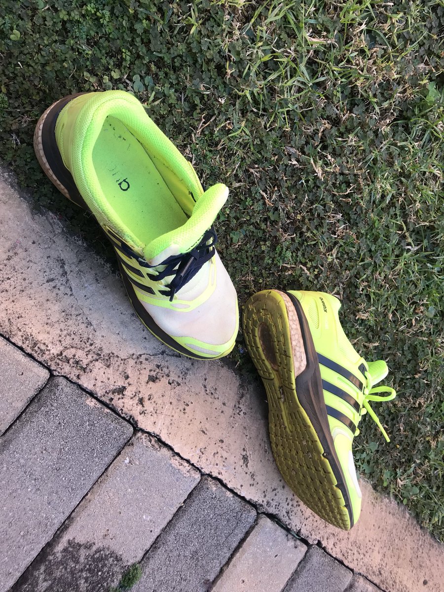 audas_vanschoor's tweet photo. Always great wearing my most colorful #shoes for a run.
#Heatonfeat π₯ #GreatRun
#2018 @adidasrunning #Climachill #HereToCreateΒ #Momentum #Consistency #BeBetter #TakeCharge #Run #Adidas #StartWithAvs #Cardio #Make2018Great #KeepMoving #ImNotARunner #Believe #Hardwork #Goals https://t.co/y722PgSYsc