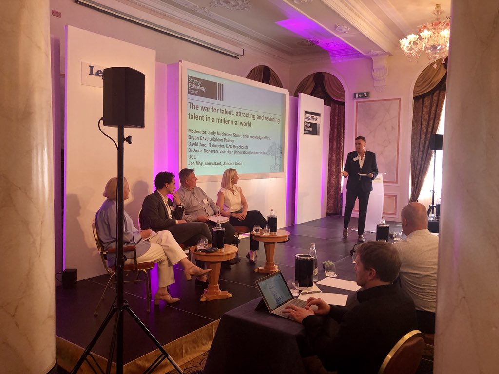 AJD_Parker's tweet image. War for talent. T-shaped lawyers are required, but lawyers not naturally good at fitting the ‘T’ shape #StrategicTech