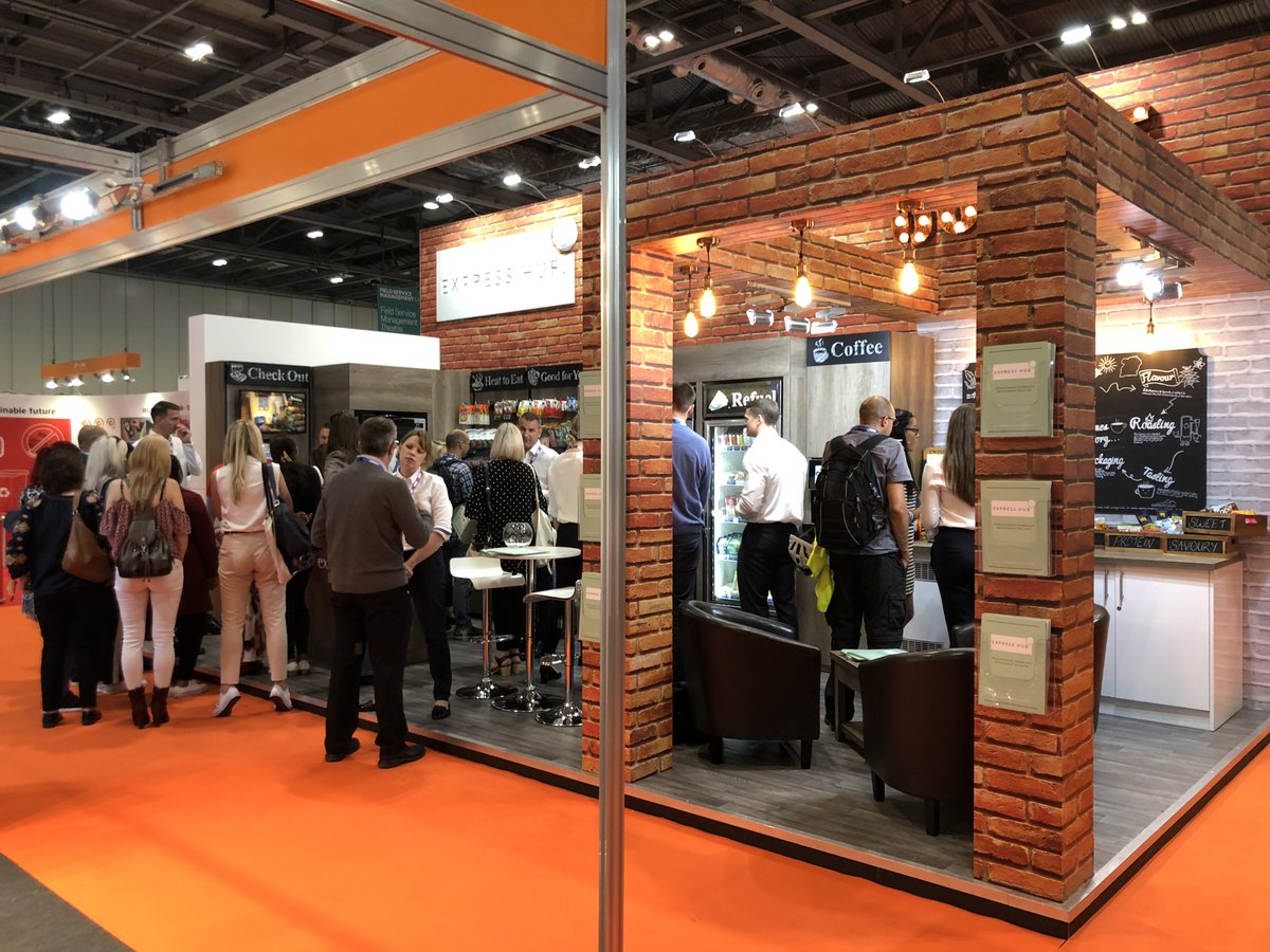 365retailmarket's tweet photo. How awesome is this Express Hub? 👍 Yep, that's right, that's our #MicroMarket #kiosk in the @Express_Vending stand # P950 @ the @Facilities_Show in #London! Come say 👋! 
#RefreshmentHub #ExpressHub #FacilitiesShow2018 https://t.co/aHfZYxmT9K