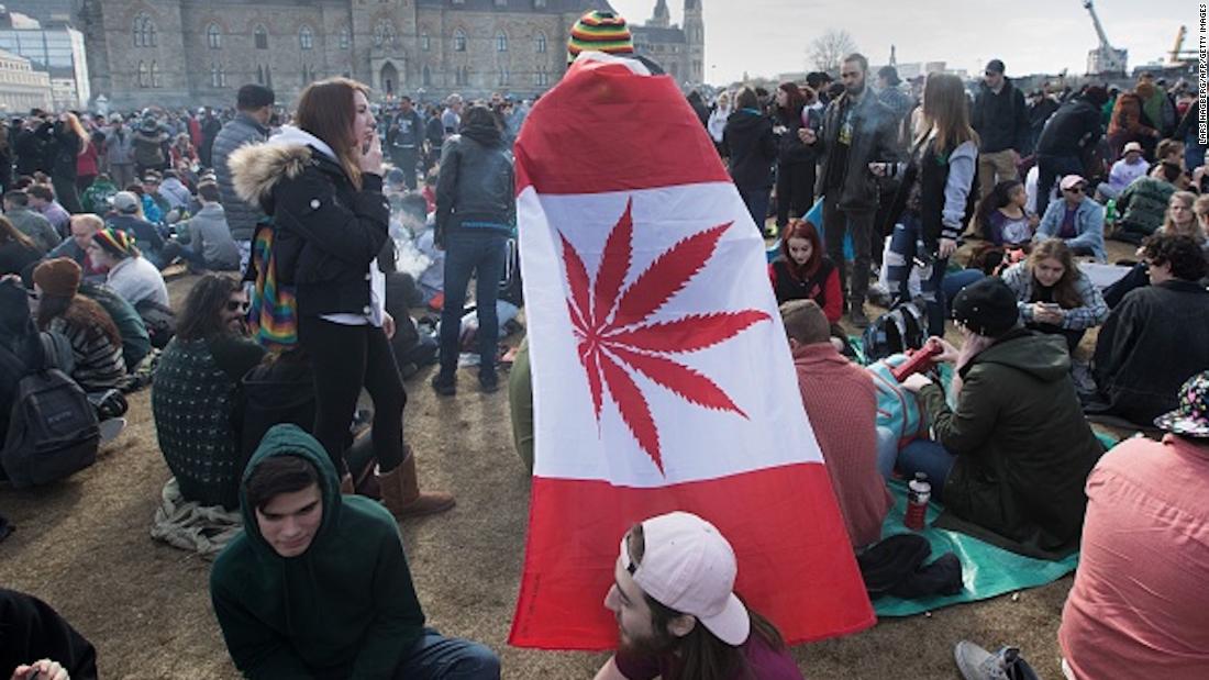 Canada becomes second nation in the world to legalize marijuana cnn.it/2tdk7Ak