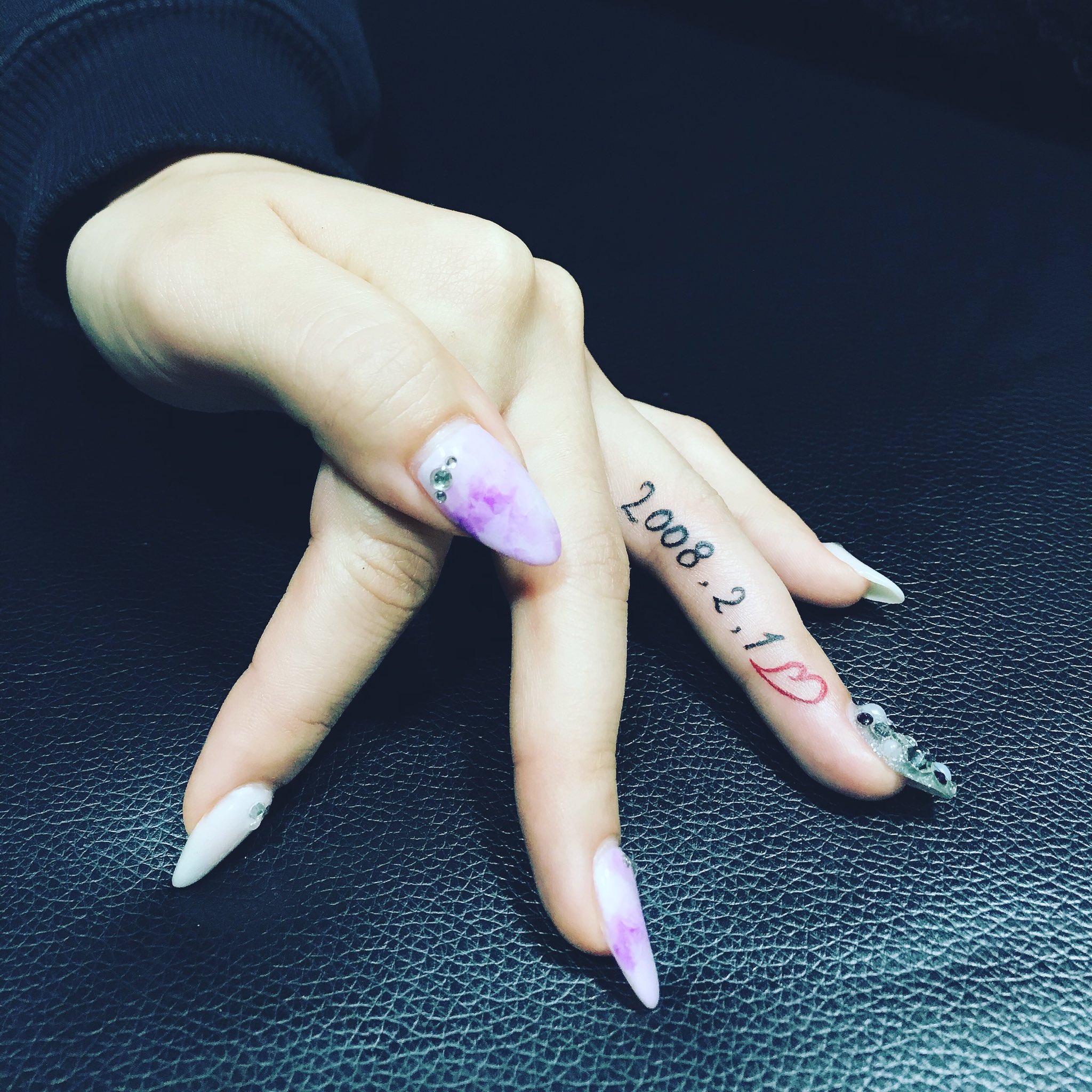2face Tattoo Studio Auf Twitter 指にシンプルなワンポイントを 悪天候の中有難う御座いました タトゥー タトゥースタジオ ご新規さん 刺青 ワンポイント 指タトゥー ハートタトゥー 千葉タトゥー 木更津タトゥー Tattoos Tattooed