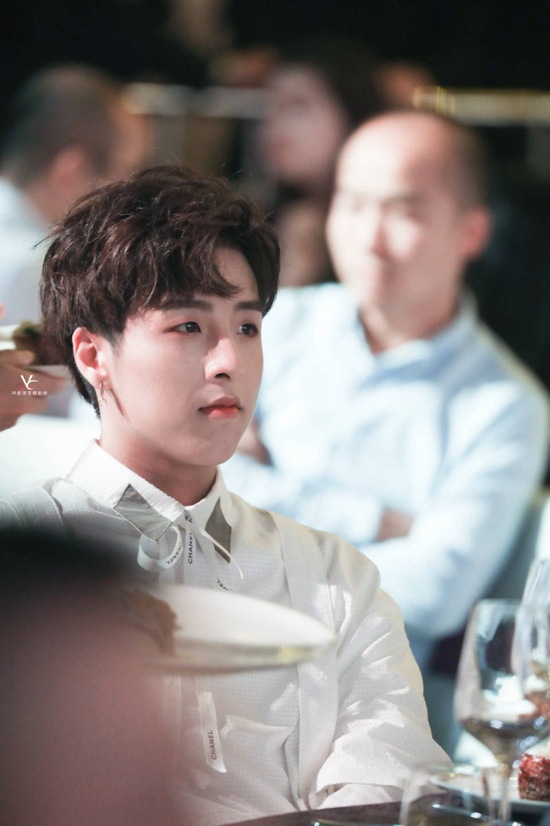 LINCHAOZE_TH's tweet photo. [HQ] 180619 ISTAR Fashion Event -6-

cr. 林超泽百度贴吧

#林超泽 #LinChaoze 
#香蕉娱乐Trainee18 #Trainee18 https://t.co/fk0hbrrRsc