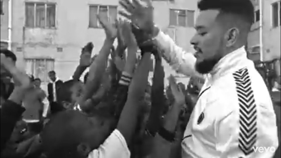 GlenSerumula's tweet photo. @akaworldwide #FullyIn #TouchMyBlood they really touch your Blood โค
#FullyInVideo #FullyInVid https://t.co/2wNAqpSE4i