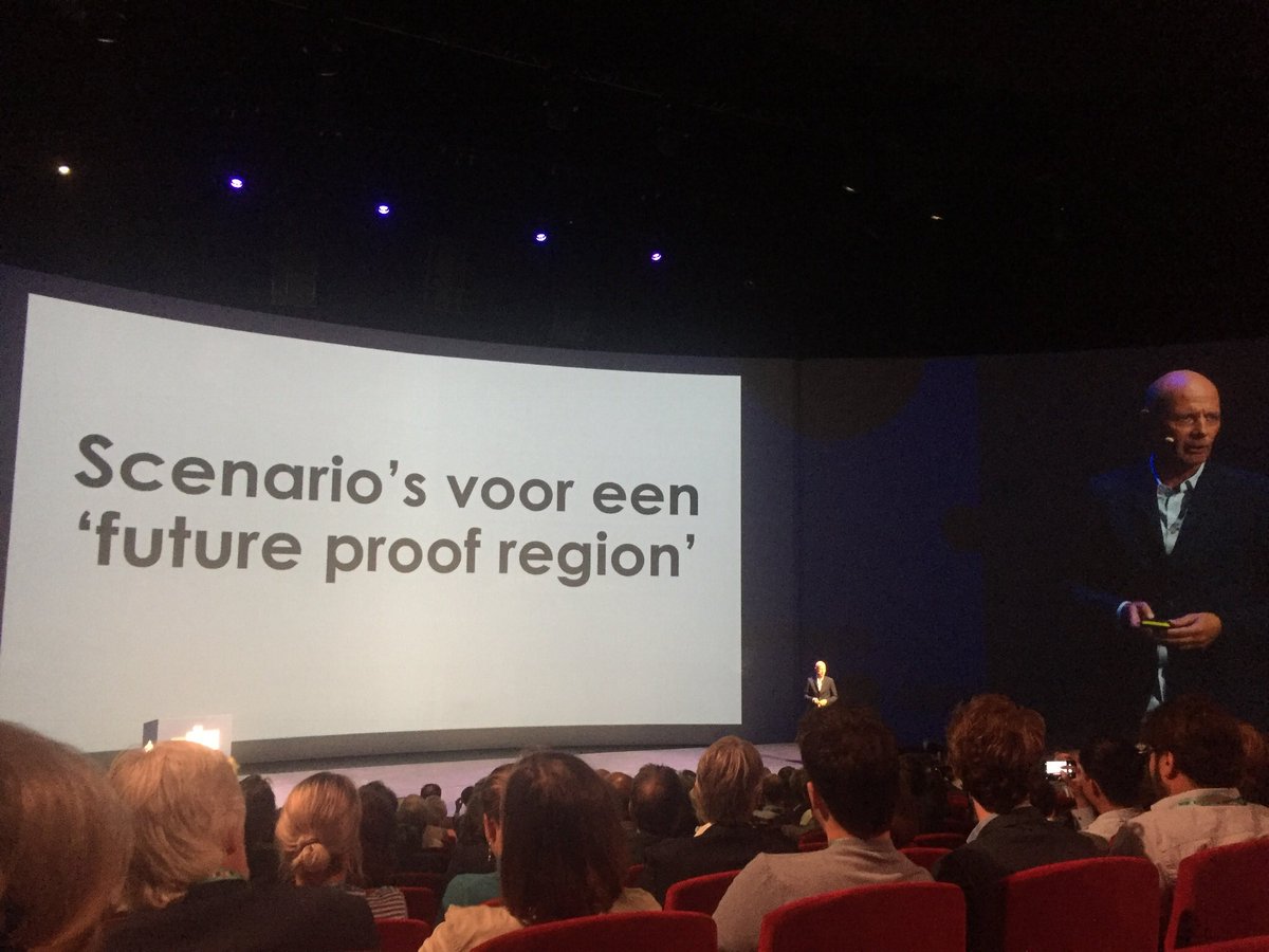 Inspiring speech bij <a href="/benvanberkel/">Ben van Berkel</a> <a href="/UNStudio_Arch/">UNStudio</a> #SOTR2018 #wemakethecity @adamsmartcity @AmEcBoard