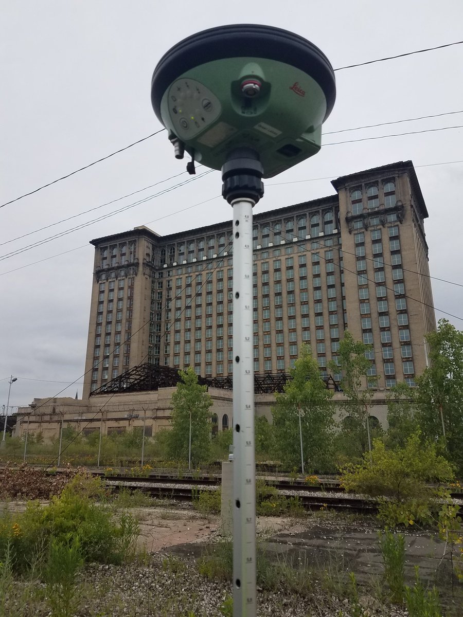 ndunn11's tweet photo. @LeicaGeoUS @GreatLakesGeo https://t.co/jZN9uHgdiU