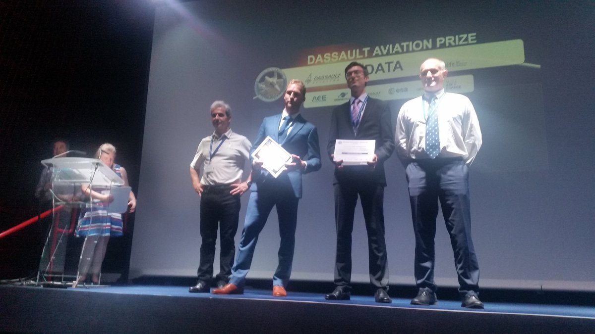 defiaerospatial's tweet photo. @Dassault_OnAir Prize for Data @tudelft https://t.co/TkfqHaCz9k