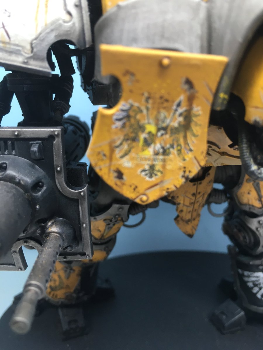 Noll_UK's tweet photo. Had so many likes and comments on my imperial knight teasers. Here it is finished! @WHTV_Dunc https://t.co/A3nZPufUeF
