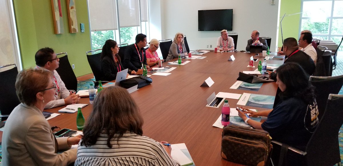 Laredo911's tweet photo. 9-1-1 Regional Administration staff currently in the International Border Coalition Meeting with telephone carriers and other Emergency 9-1-1 representatives at #NENA2018 in Nashville, TN. https://t.co/miGio1ZGZY
