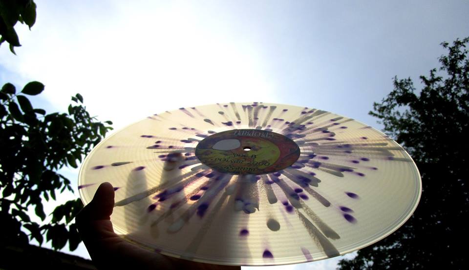 MagnetFidelity's tweet image. naxatras.bandcamp.com/album/ep 

#naxatras #analog #diskmastering #vinyl #tapeToDisk #tapeRecording #psychedelicRock #splatterDisk