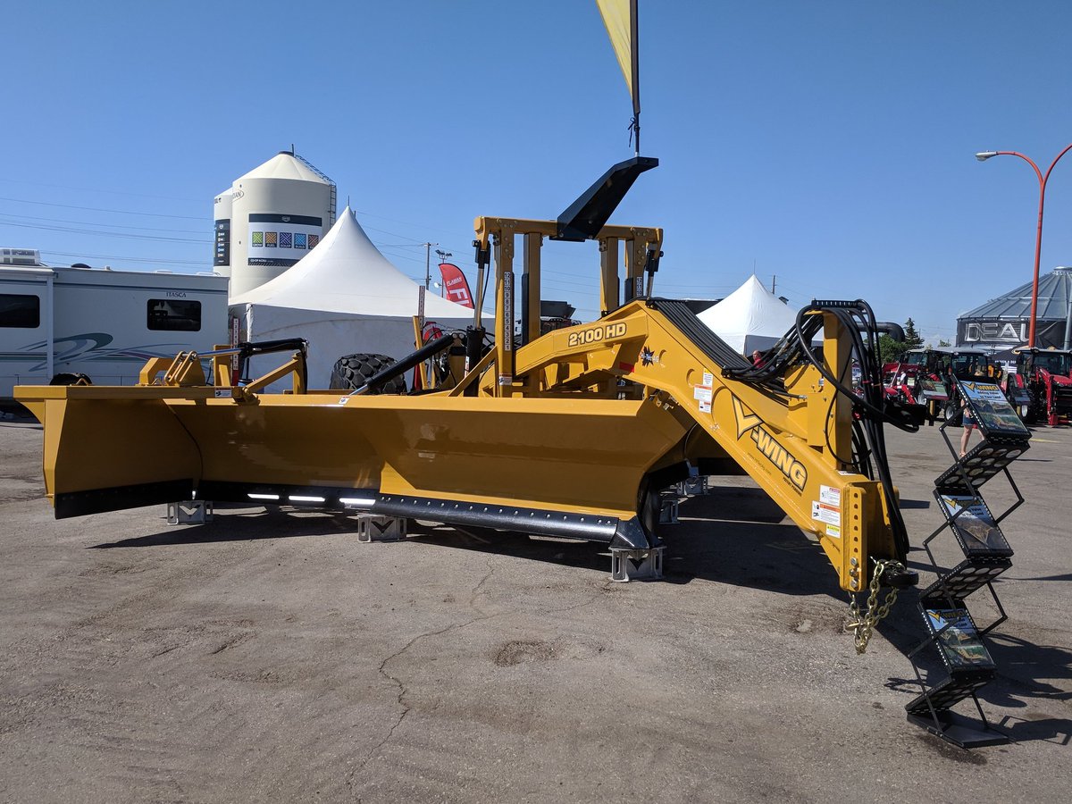 HiTecAg's tweet photo. @canadafarmshow this week in Regina stop by booth 8300 and check out the 2100HD. #CFPS18 #vwingditcher #westcdnag https://t.co/RSJf4RbhOL