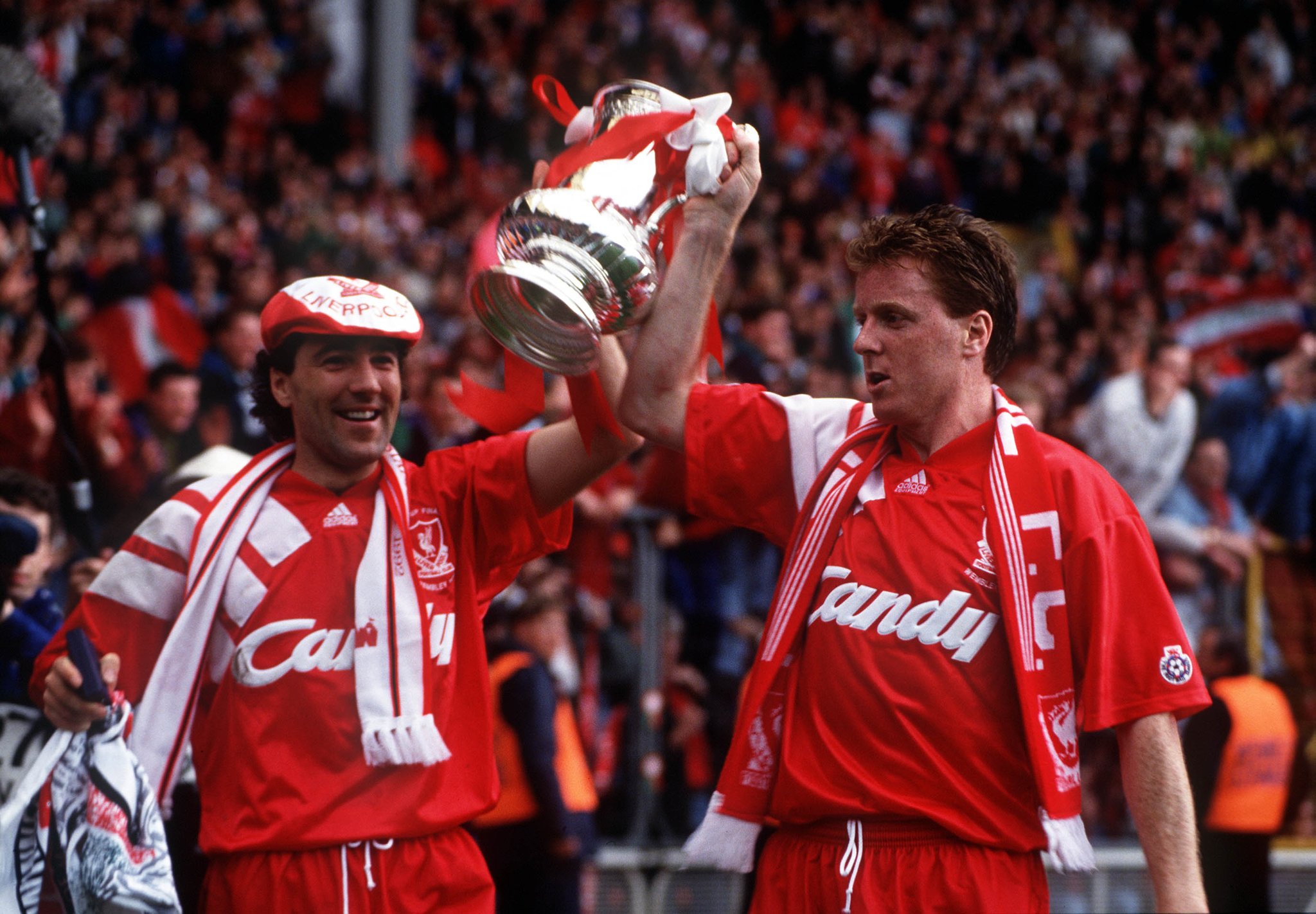 Happy birthday to our 1992 FA Cup winner, Dean Saunders. 