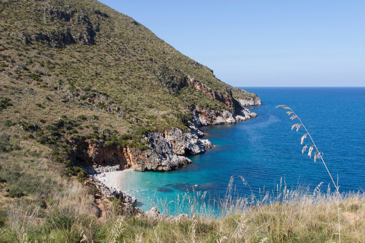 #Sicily is home to many nature reserves and #UNESCO sites across the island
#holiday #explore #lovesicily #naturereserves #UNESCOsites #justsicily
bit.ly/2tgNtwJ