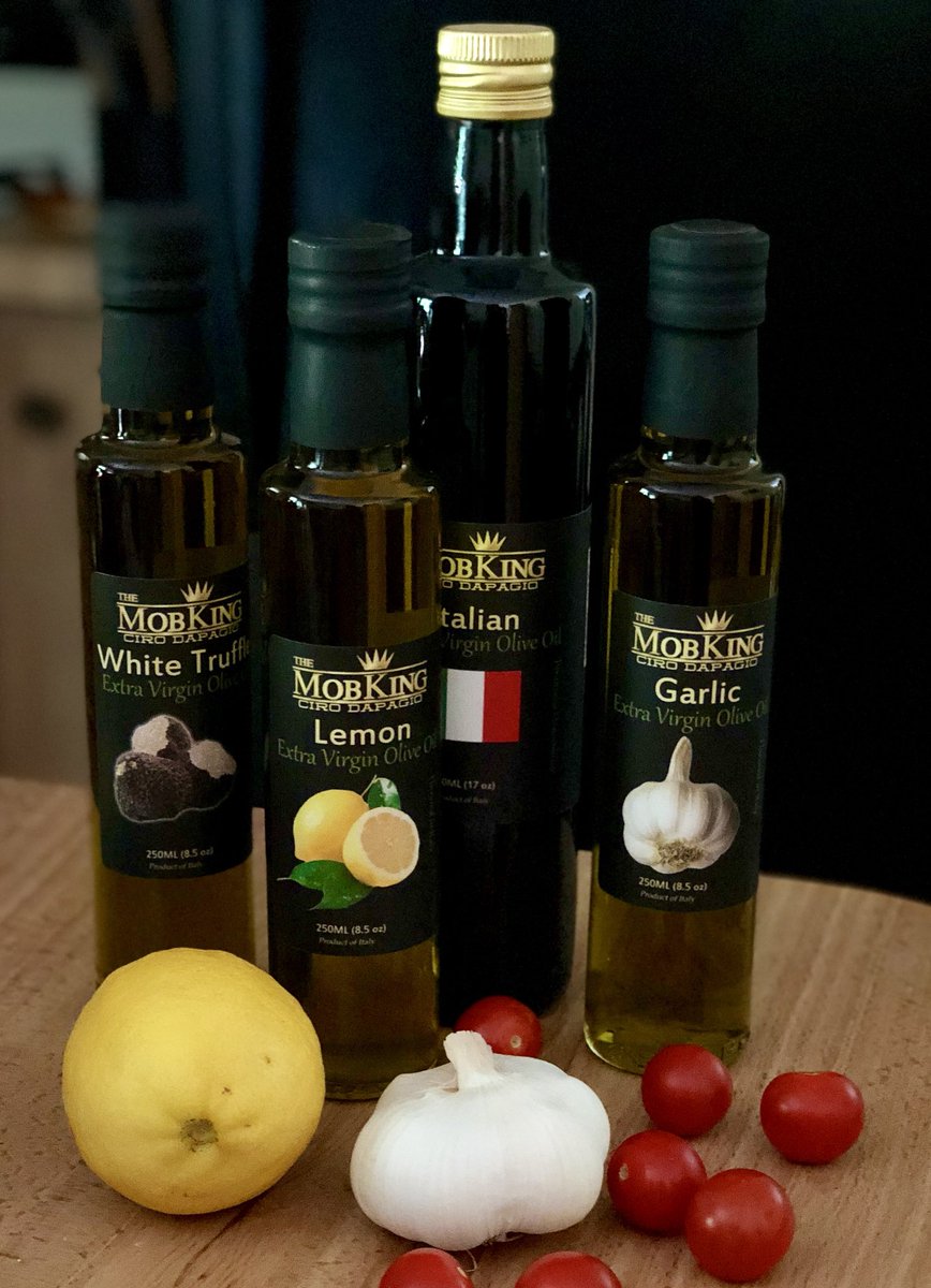 TheLauraMadsen's tweet photo. Check out @GinoGallela ‘s #Italian Extra Virgin #OliveOil +they have cool  #tshirts too! Secret:I ❤️ to #cook +am having so much #delicious fun #grilling + #sauteing + making #salads w/all their blends ( #lemon 🍋 , #garlic , #whitetruffle ) https://t.co/fzIHUdM0Mr #gangster 😎 https://t.co/LT8Yv03TZa