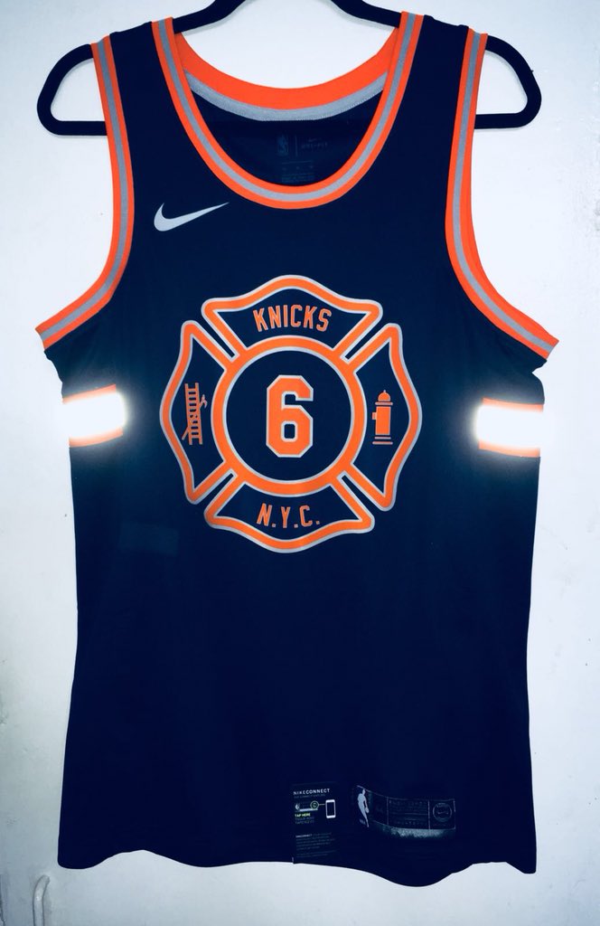 fourpointplayuk's tweet photo. Winning Jersey from our #FourPointPlayLive raffle! Thanks again for those that attended bought tickets https://t.co/YfCq93DsAe