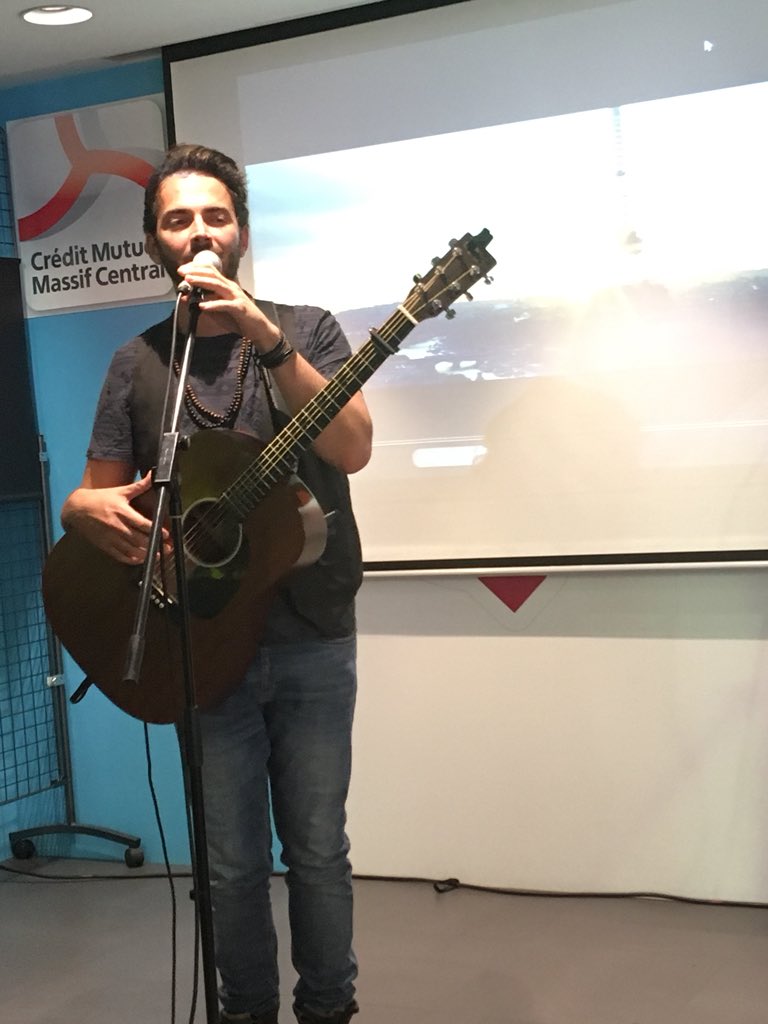 allankinic's tweet photo. Showcase de @sebastienagius à l’espace renan du @CMMassifCentral cc @TeamSebAgius https://t.co/vP2ZUCj3Fo