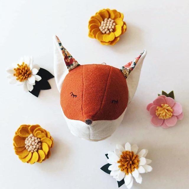 LoveUKHandmade's tweet photo. It’s all things orange for the next stage of the feed. This cute Fox is by @planesworkshop go have a little nose around. - 
#fox #🦊 #orange #sewing #foxes #nurseryinspo #nurserystyle #destinationnursery #nurseryideas #kidsroom #kisspace #projectnurse… https://t.co/WCeOqxKvu4 https://t.co/tOR8bI4joX