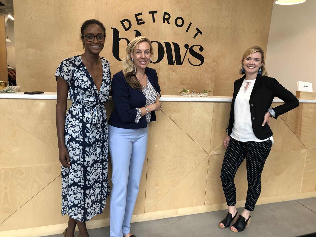 Elizabeth Gore tweet media