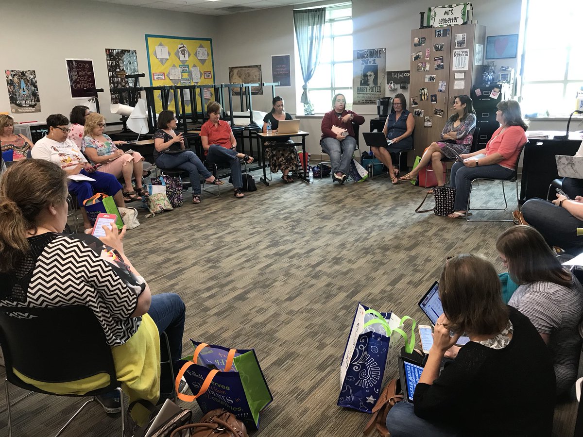 merrillredfern's tweet image. Great discussions and ideas on how to use @Flipgrid in the library! #edcamplibrary #RCLibrarians