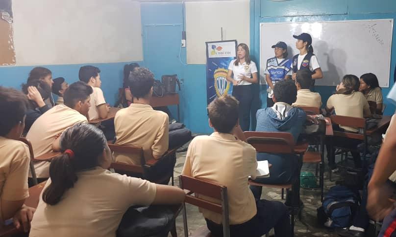 Prevención Social NE, realizo
 Conversatorio "No te Enredes con las Redes" en la U.E Juan Griego,  ubicado en la calle el sol, Municipio Marcano. #PrevencionPorLaPaz <a href="/DouglasRicoVzla/">Douglas Rico</a> <a href="/PRENSACICPC/">PRENSA CICPC</a> <a href="/Carlosgarate14/">Carlos Gárate</a>