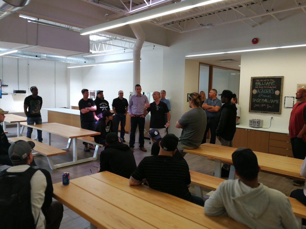 FTIontario's tweet photo. Thanks to @AgnoraGlass for a great tour.. the students loved it and were amazed with it all https://t.co/jQehD9BZ3Y
