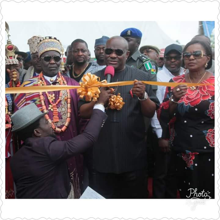 GovWike tweet picture