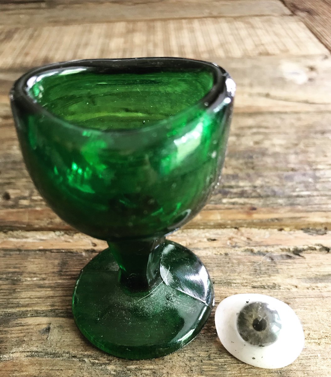 Impossible odds set the stage for amazingness!
.
.
.
.
#odditiesforsale #odditiesoutlet #curiosities #macabre #prostheticeye #prosthetics #glasseye #eyewashcup #dmforpricing #stunning #beautyisintheeyeofthebeholder