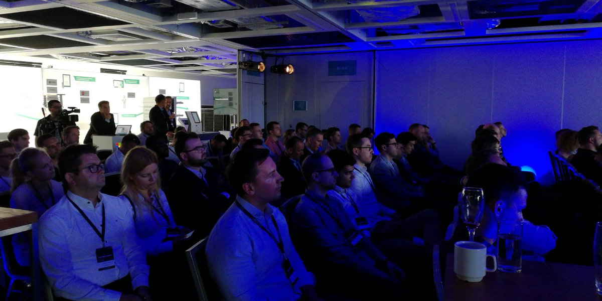 StartupWiseGuys's tweet photo. At #thetechnight - catch our CEO @cristobalalonso and some of our alumni, including @AnatomyNext #Simporter, #HALA. Thanks to @Microsoft for organising this! https://t.co/kZA5V26Hiq