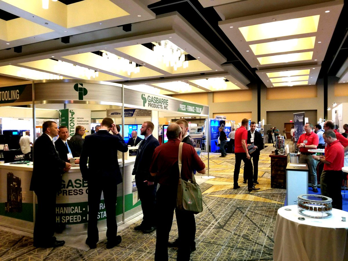 UESIncDayton's tweet photo. We've enjoyed connecting with key players who are working on additive manufacturing with powder metallurgy these past couple days at #Powdermet2018! Next stop: the @AmericaMakes #TRXevent! #additivemfg #3DPrinting https://t.co/qkdH1IMU7Q