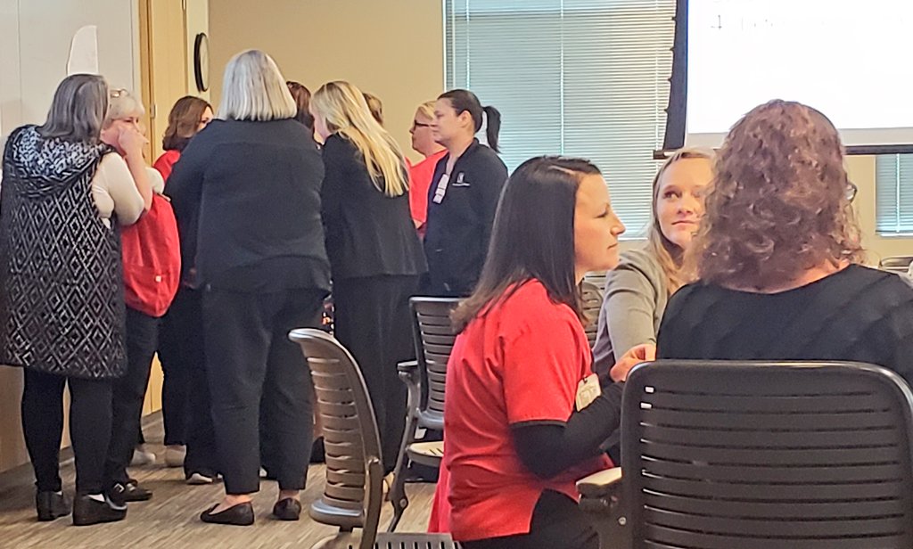 arkessler04's tweet photo. @IUHealthTeam system shared leadership working together to enhance patient and family engagement in care. #WeDeliverWednesday https://t.co/veOTgi4Gr3