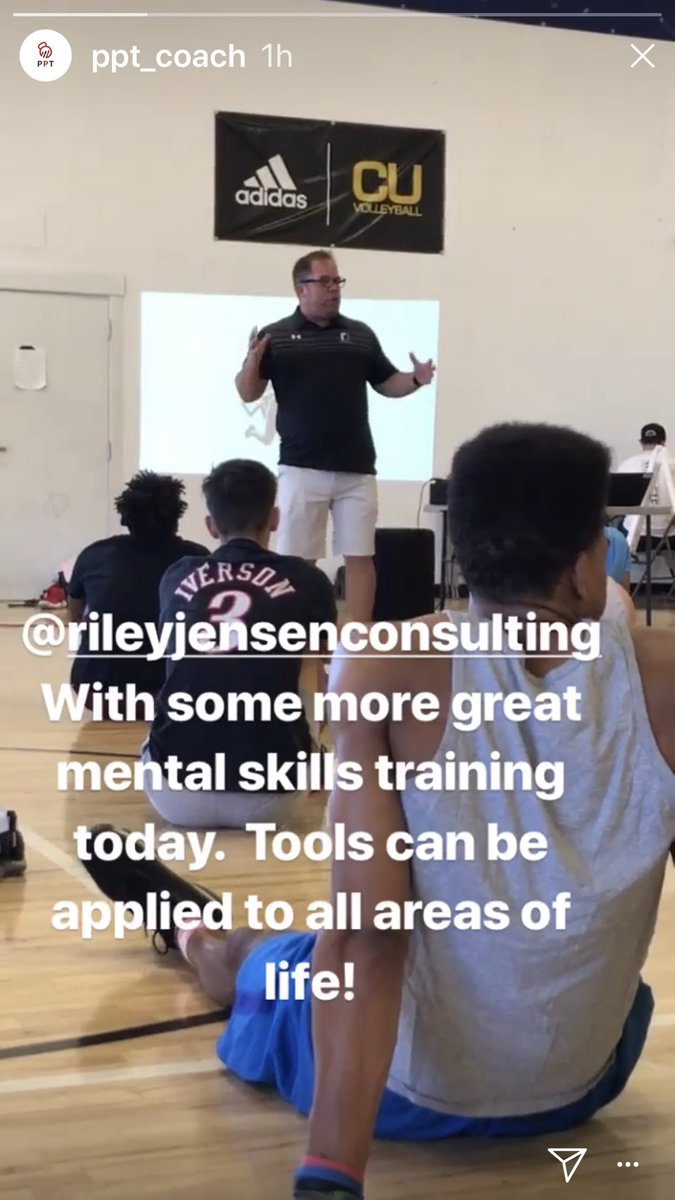 RileyJensen's tweet photo. Once again, I really enjoyed speaking with the athletes at @thedunkcamp this morning. We talked about relaxation, imagery, and effort. Conditions don’t have to be perfect for you to give your full effort! #DunkMindset #Growth #Performance #Skills #MentalGame #Dunkademics https://t.co/lbrFkCyFCO