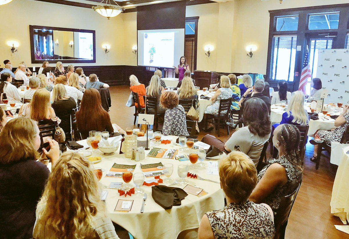 ChristineCaven's tweet photo. Thank you to FBI – Federal Bureau of Investigation’s Amanda Videll for speaking today at the Professional Women’s Council! #PWCJAX @FBIJacksonville @JAXChamber https://t.co/ZIqKO4vCma