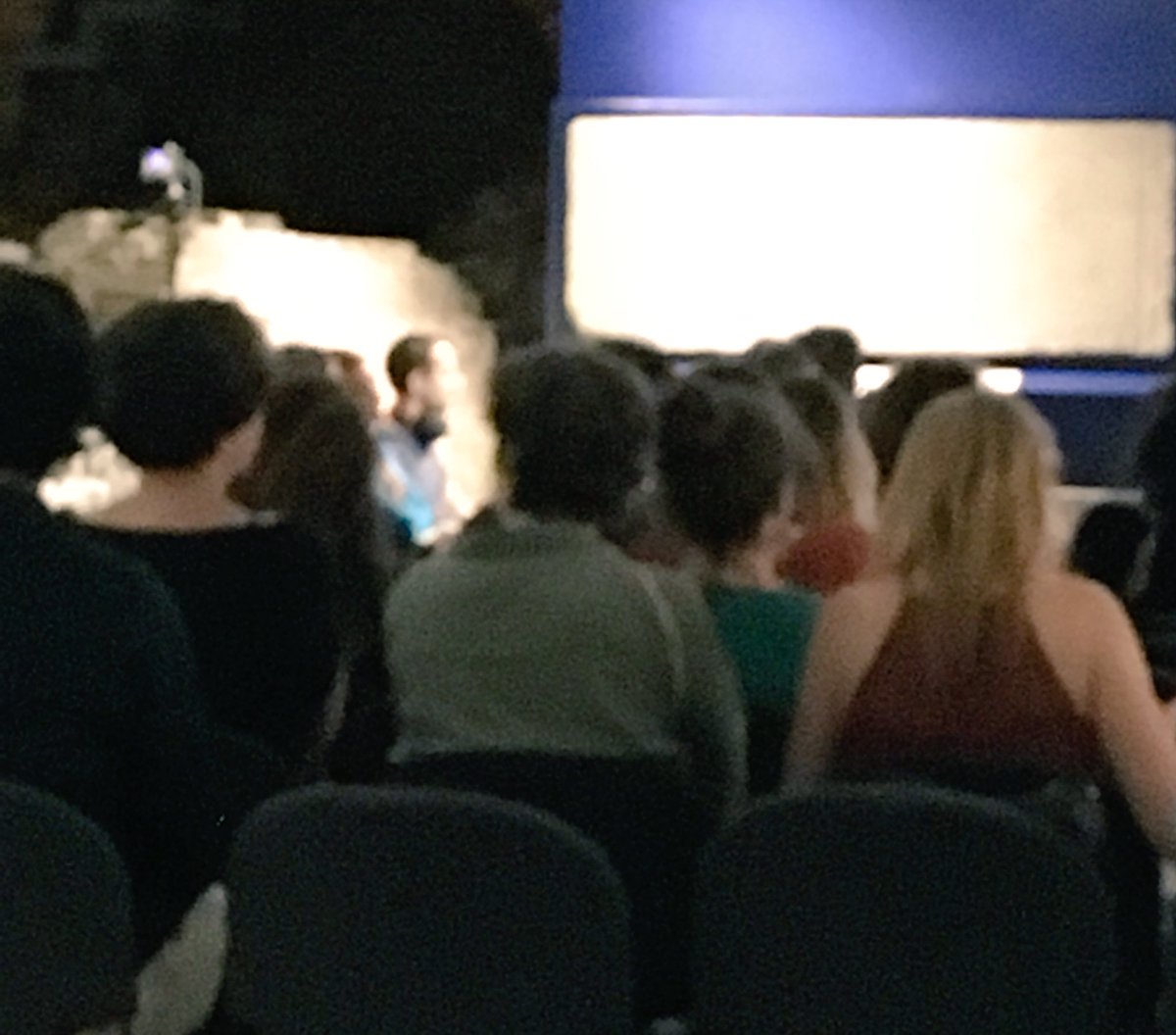 LydiaM31's tweet image. Quand 3 anciennes stagiaires du @MSR_Tlse se retrouvent assises côte à côte au #Storycode 😘

@la_pocheta @MartialPublicus @Puiw_