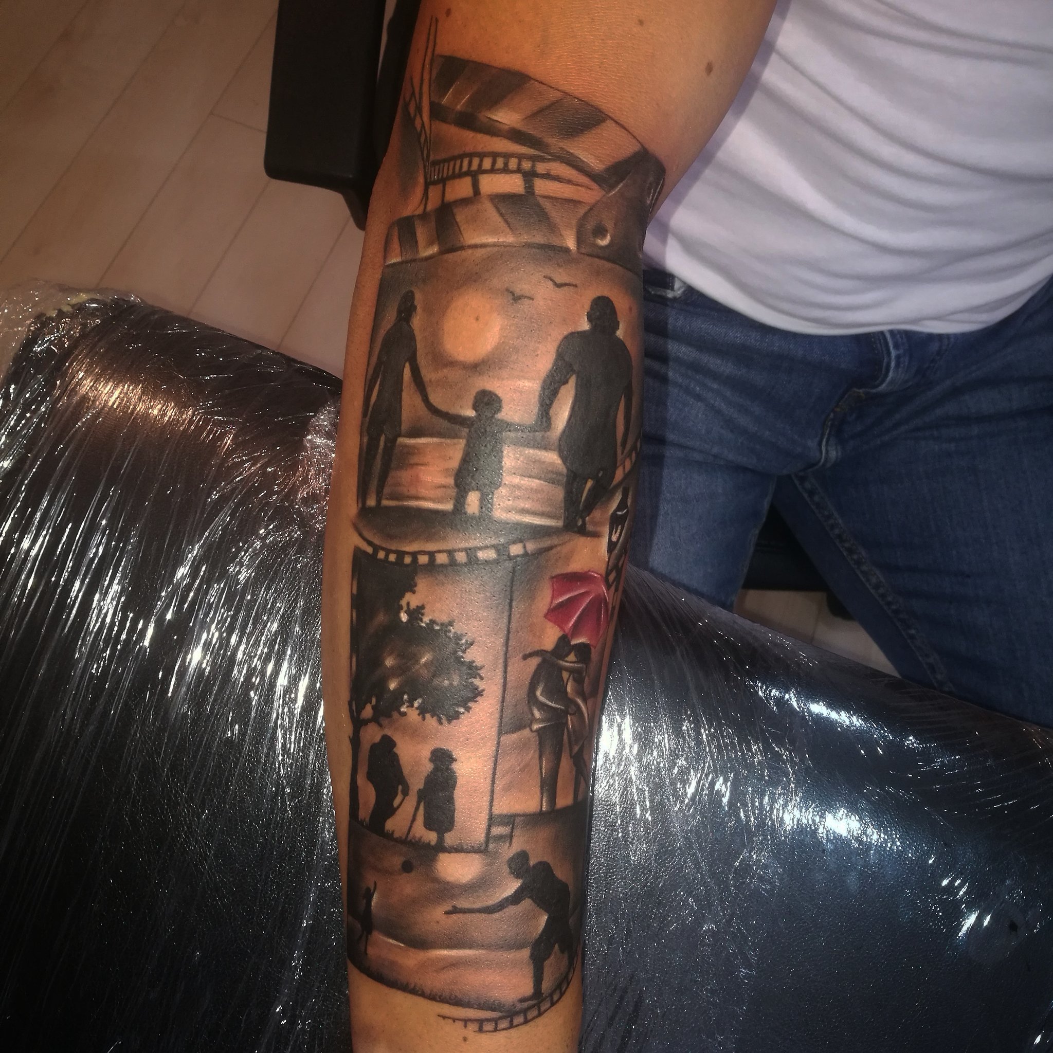 Mens Family Sleeve Tattoo - qg7zlz7