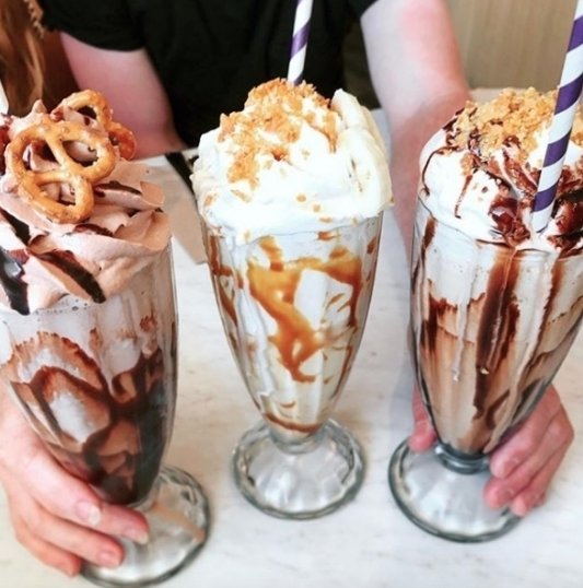 MealshareYVR's tweet photo. Shake things up this Wednesday and head to @fablediner! #MainStreet #MilkShakes #YVR https://t.co/lIx7mO13F4