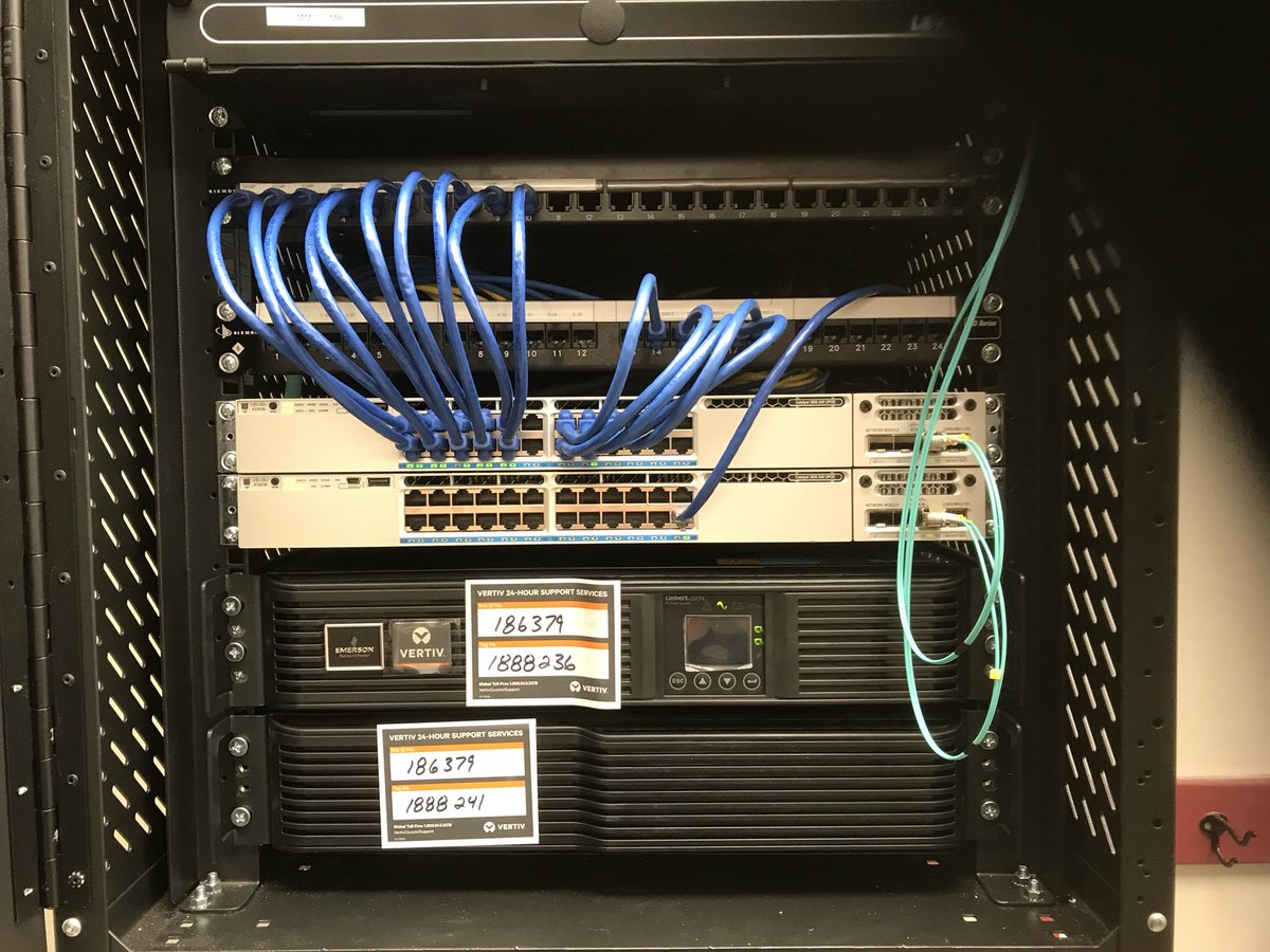 IT_guy8706's tweet image. When your networking OCD kicks in....before and after shots of cable management in two network cabinets. #NetworkingProblems #CableManagement