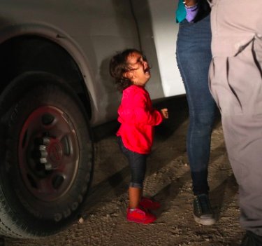 InvarOfficial's tweet photo. Families Belong Together. The article, written in WrapWomen, discusses the traumatizing separation amongst mothers who have illegally entered the United States, and their children. #USA #presidenttrump #seperation #families #children #wrapwomen #invarstudiosofficial #laws https://t.co/nlxYGAUR6i