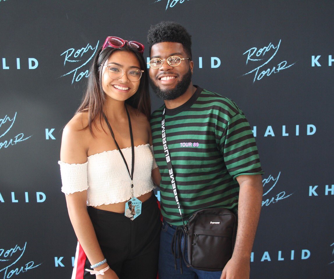 dreyshxwn's tweet photo. Hands down, the nicest/realest artist I've ever met, his music got me through some of the roughest times!
born on the same day/year, he's legit my twin 😋❤️@thegreatkhalid #RoxyTour https://t.co/6EPAx0Drxn