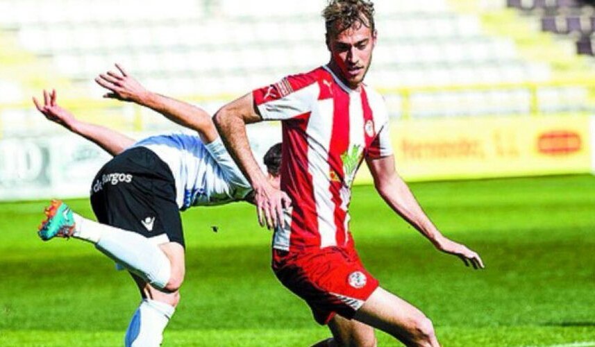 CanyerosCBrava's tweet image. Llega más calidad para el centro del campo de nuestra @UELlagostera. El centrocampista @fran8ochoa es desde hoy, nuevo jugador #Azulgrana. Viene de la @UEVilassardeMar, pero ha jugado en #2aB con el @ZCFoficial, el @CDTOficial y el @clubdepguijuelo. ¡Bienvenido y suerte #crack!😉