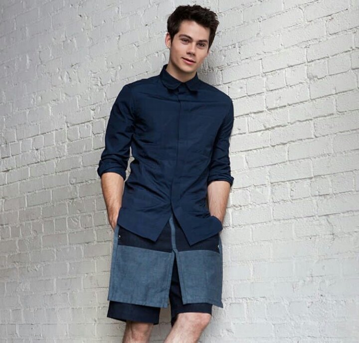 vintagecho's tweet photo. dylan o'brien é o ser humano mais fotogênico, lindo, maravilhoso, talentoso, incrível e dono do mundo inteiro, segundo a revista EU. https://t.co/rxMTVHHwoz